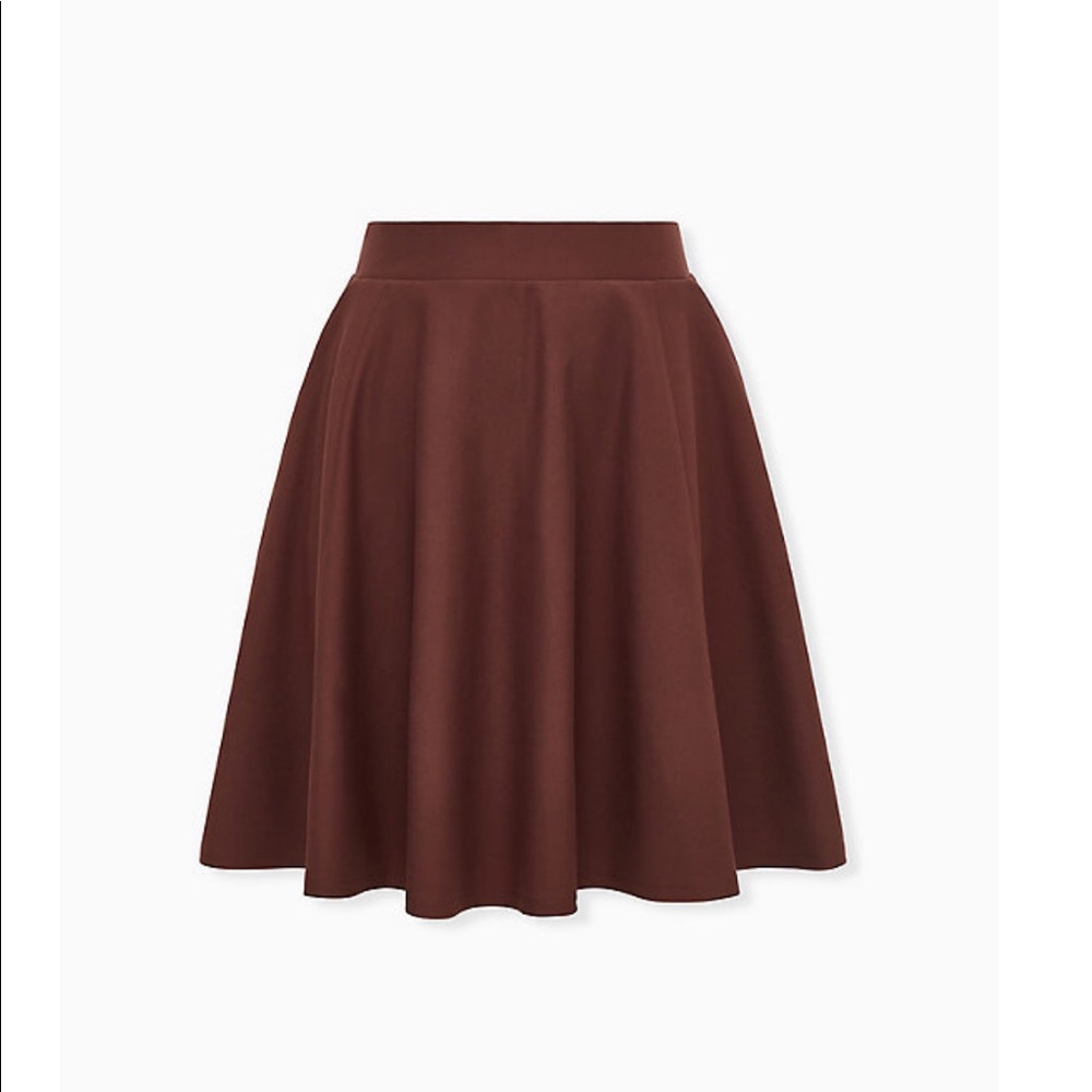 NWOT Torrid Premium Ponte Mini Skirt